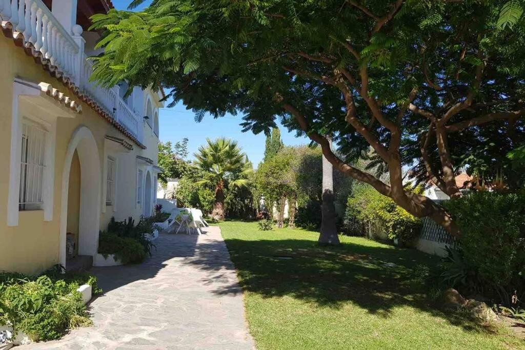 Casa Rustica Apartment Torremolinos Exterior photo
